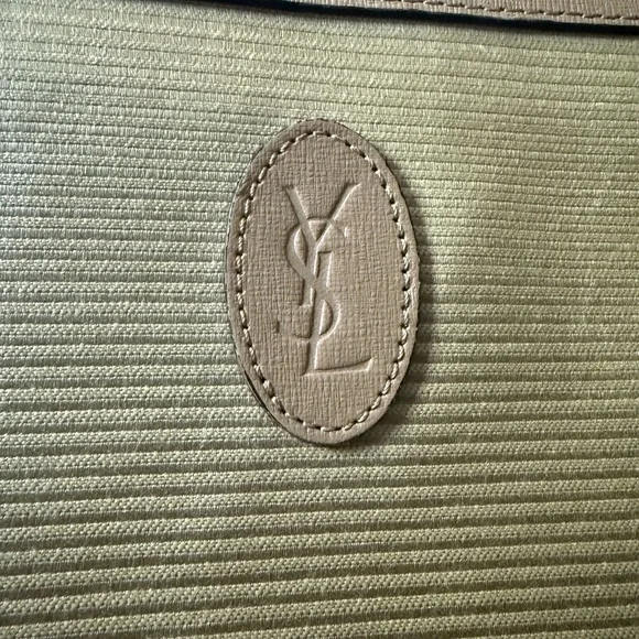 💎AUTHENTIC💎Vintage Yves Saint Laurent clutch bag/wristlet - Picture 7 of 15